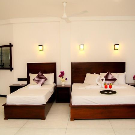 Coconut Style Restaurant & Milinda Guest Hotel Unawatuna Luaran gambar