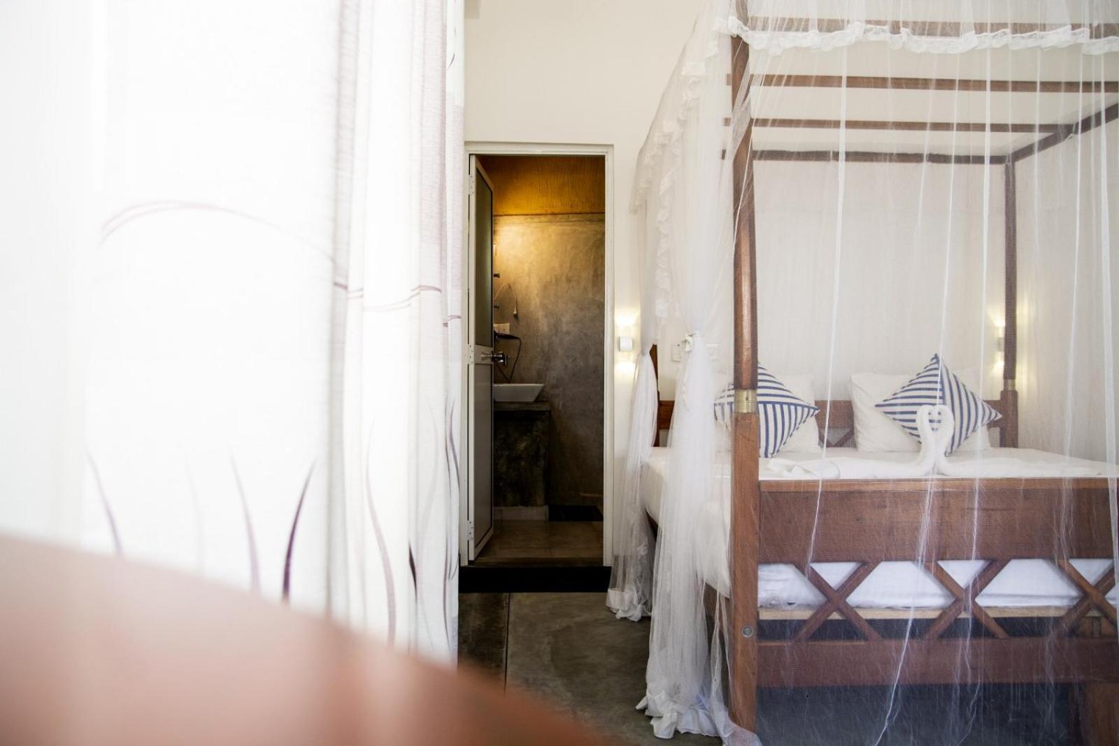 Coconut Style Restaurant & Milinda Guest Hotel Unawatuna Luaran gambar