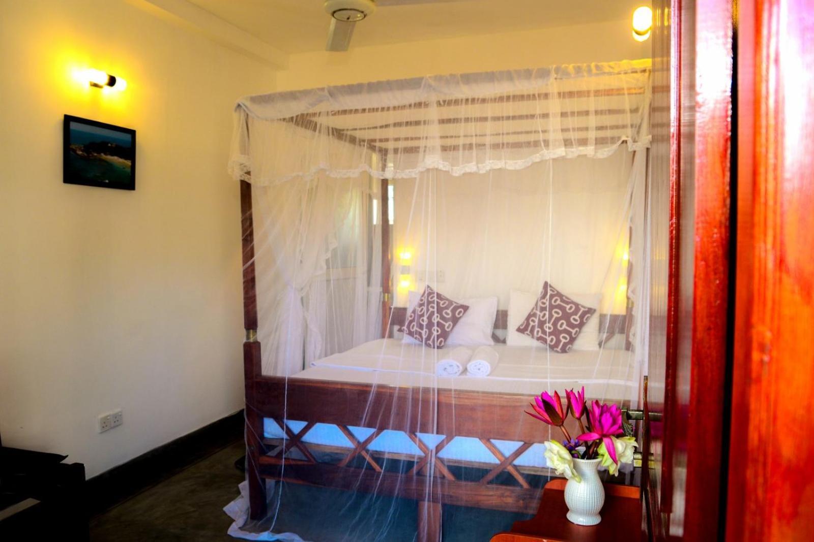 Coconut Style Restaurant & Milinda Guest Hotel Unawatuna Luaran gambar