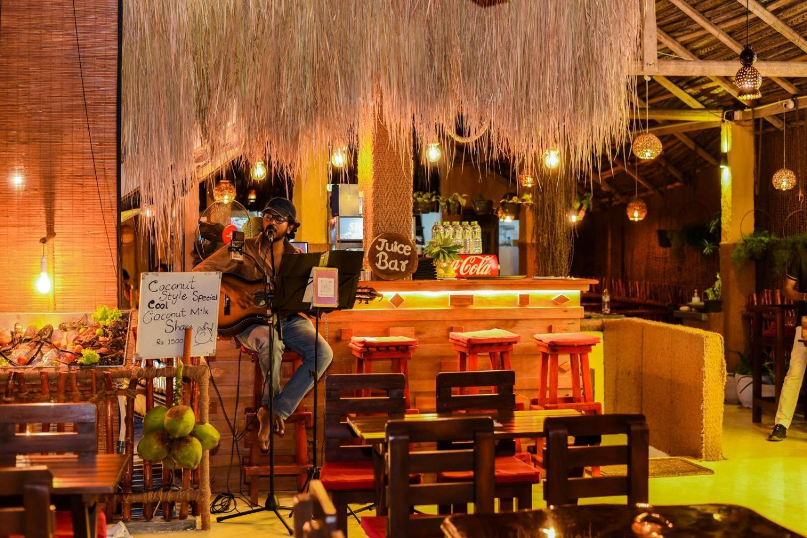 Coconut Style Restaurant & Milinda Guest Hotel Unawatuna Luaran gambar